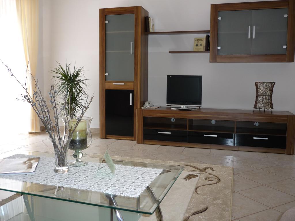 Oereg Malom Hotel Csepreg Номер фото